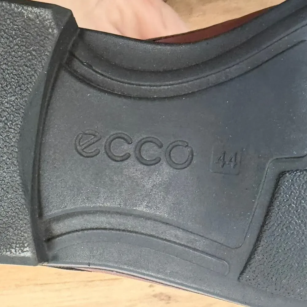 Ecco brown leather
